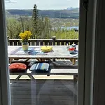 Modernized Log With Views Of The Mountains *